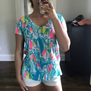 Lilly Pullitzer V-neck Sailboat Tee